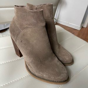 Taupe heeled booties